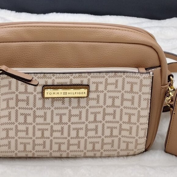 Tommy Hilfiger Women Brown Naomi II Monogram Textured Xbody Bag with Pouch - Picture 3 of 8